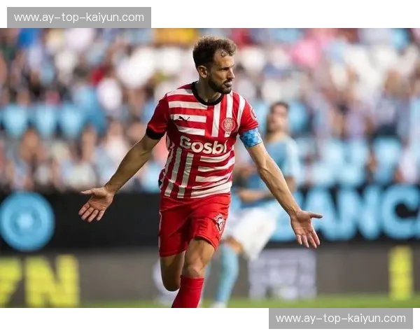 绿茵场上的“烟火气”与“钢铁魂”：埃尔切与奥萨苏纳的西甲生存启示录