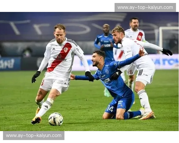 亚眠城下的荣耀之约：阿雅克肖的绝地反击与法乙的激情碰撞